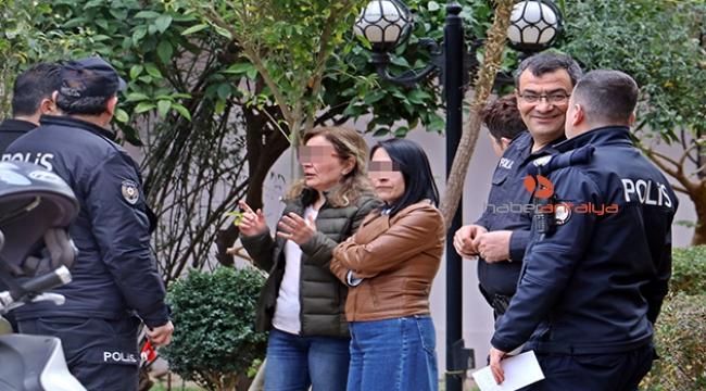 Boşanmak istediği eşinin evinden eşyalarını almaya gelince hayatının şokunu yaşadı 