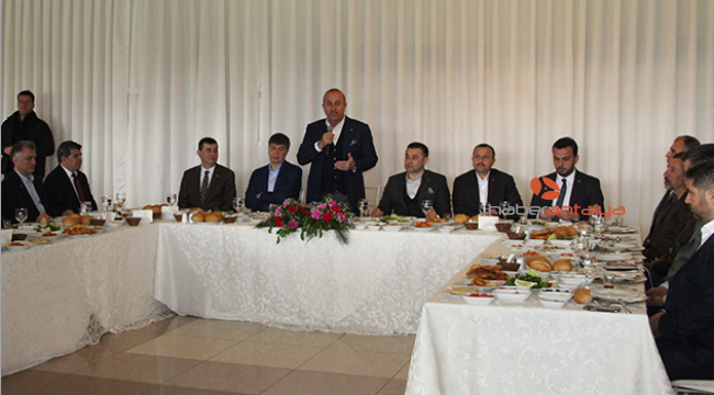 Çavuşoğlu, "Türkiye yansa, yıkılsa mutlu olacaklar var" 
