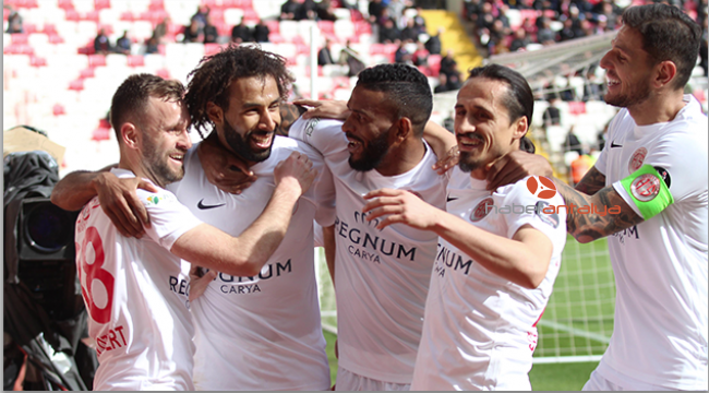 Demir Grup Sivasspor - Antalyaspor karşılaşması