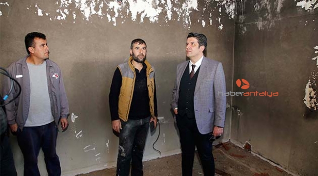 Genç’ten evi yanan aileye yardım 