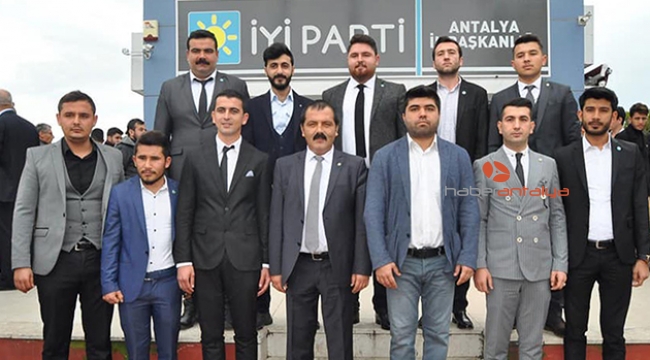 İYİ Parti’de istifa 