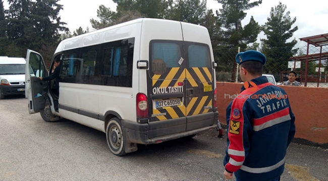 Jandarmadan okul servislerine denetim