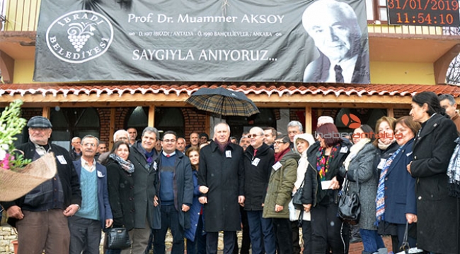 Muammer Aksoy İbradı'da anıldı
