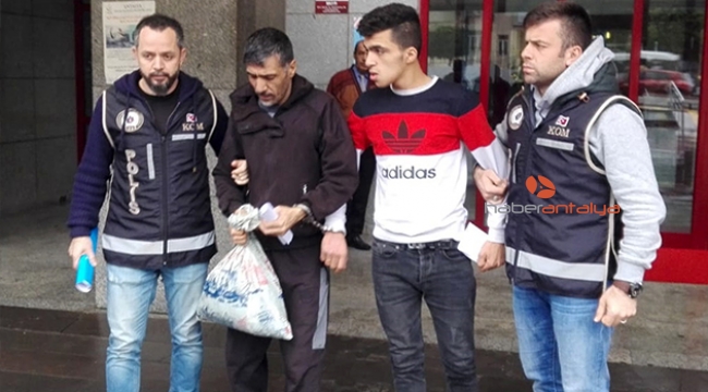 Sahte dolarlarla yakalanan 2 Suriyeli tutuklandı