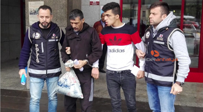 Sahte dolarlarla yakalanan 2 Suriyeli tutuklandı 