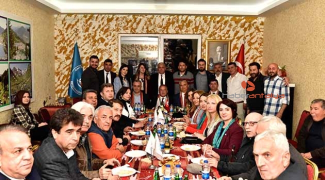 Başkan Uysal, Karadenizlilerle buluştu