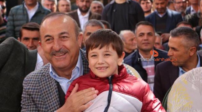 Çavuşoğlu: Teröristlerle, bölücülerle kesinlikle halkımızı ayırıyoruz