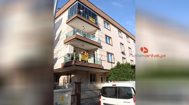 Doğalgaz borusuna kendini astı