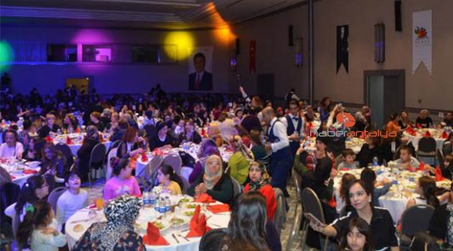 Kemerli kadınlar Linet'le coştu 