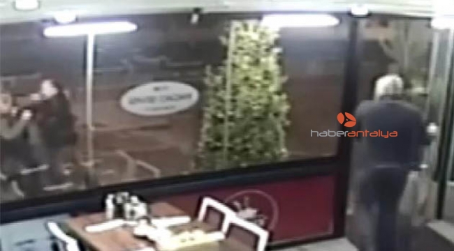 Okul müdürü ve yardımcısının yumruklu kavgası kamerada