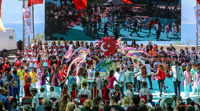 Antalya'da bayram coşkusu
