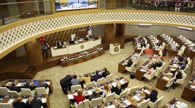 Büyükşehir Meclisi'nde 6 parti   