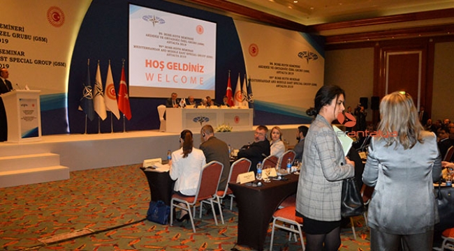 Çavuşoğlu tepki gösterdi, parlamenterler salondan ayrıldı