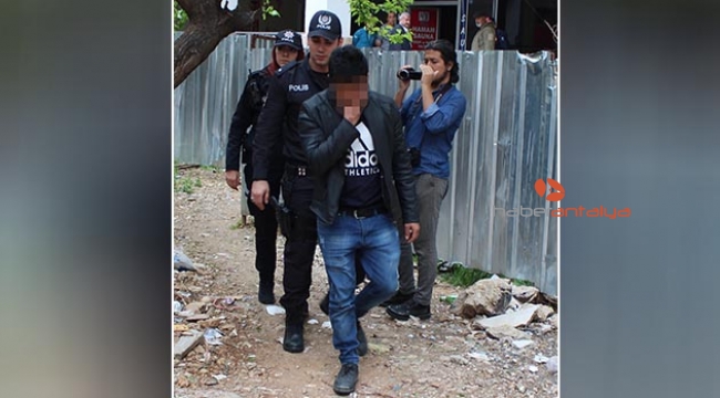 Eşiyle tartıştı, çatıya çıktı