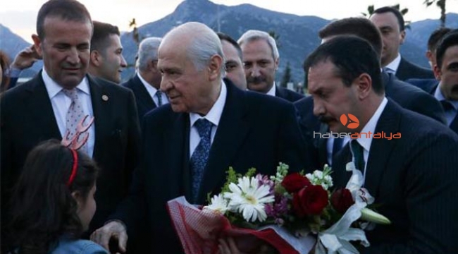 MHP lideri Bahçeli Antalya'da