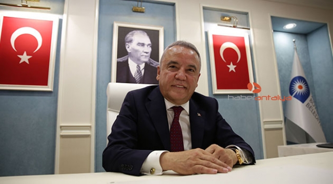 Muhittin Böcek koltuğu devraldı