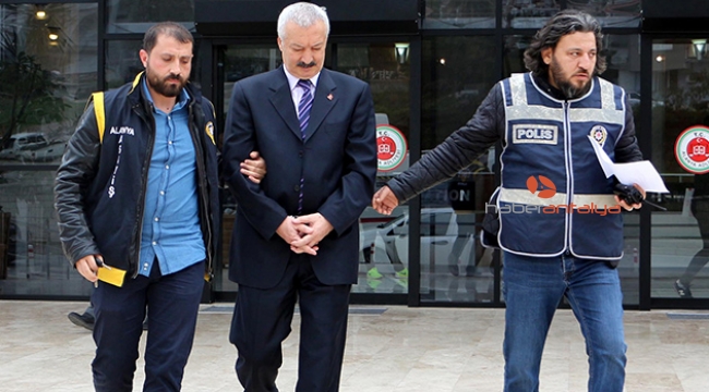 Taciz iddiasıyla 31 yıl hapis cezası alan öğretmene tahliye