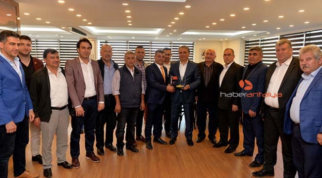 Taksici esnafından Başkan Uysal'a işgaliye harcı teşekkürü
