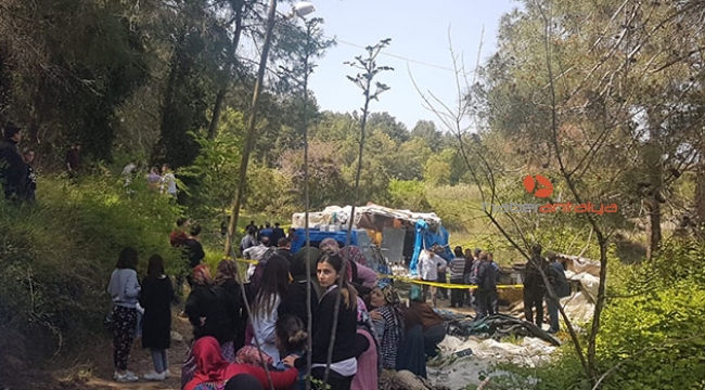 Tavuklarına yem verirken hayatını kaybetti