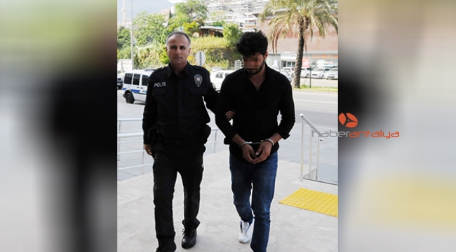 Üvey kızına cinsel istismardan tutuklandı