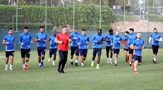 Alanyaspor’dan Konyaspor maçı gününde oynansın kararı 