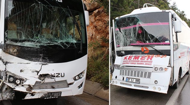 Antalya'da iki midibüs çarpıştı