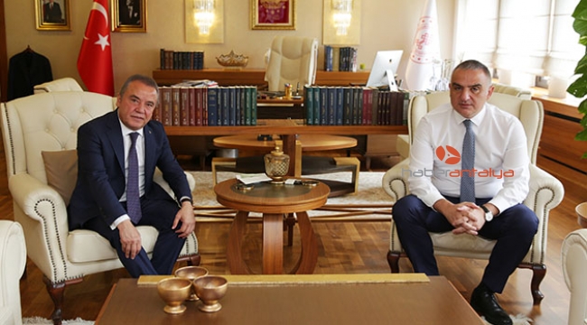 Başkan Böcek, Bakan Ersoy ile turizm alt yapısını değerlendirdi