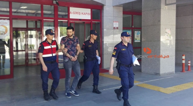 Evinde uyuşturucu imal eden şahıs yakalandı 