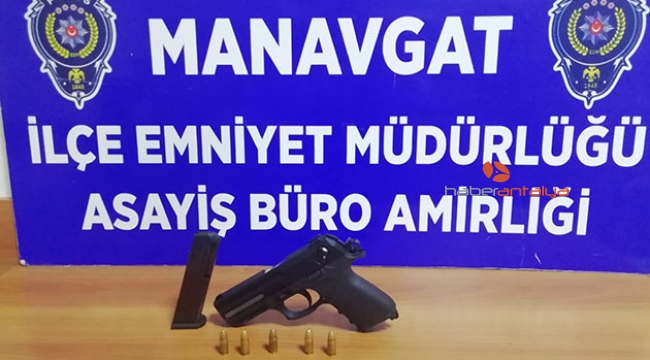 Şişeyi atıp kaçınca yakayı ele verdi