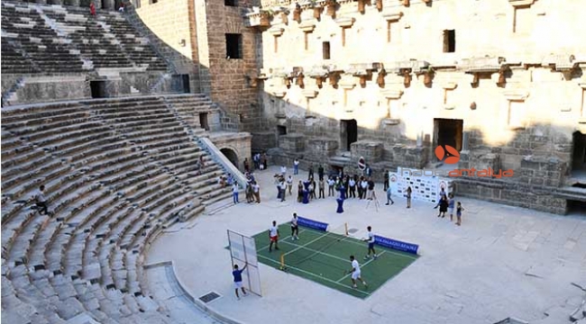 Antalya Open startı Aspendos’tan verildi