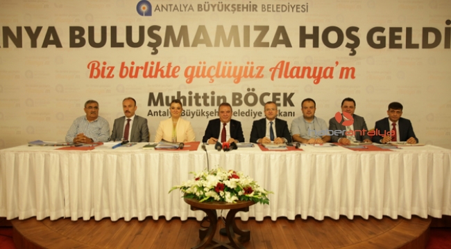 Başkan Böcek Alanya’da sorunları dinledi