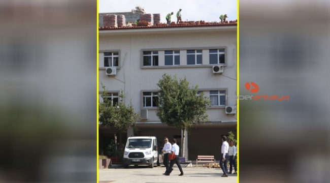 Antalya Lisesi’nde tehlikeli çalışma 