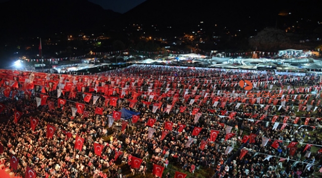 Feslikan’a davet var 