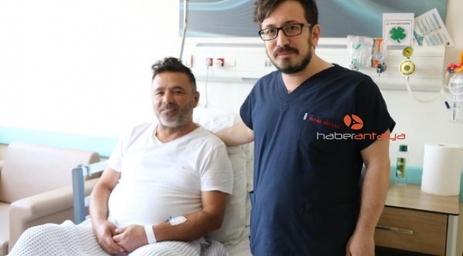 Anjiyo yapan doktor 'Benimle kal, bir yere gitme' dedi, hasta hayata tutundu