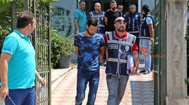 Antalya’da yaralama, iş yeri ve otomobil kurşunlama iddiasına 2 gözaltı