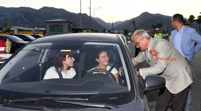Antalya Valisi Karaloğlu uyardı, emniyet kemeri ses getirdi
