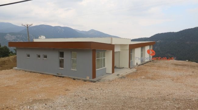 Büyükşehir'den Kaş Sütleğen'e çok amaçlı salon