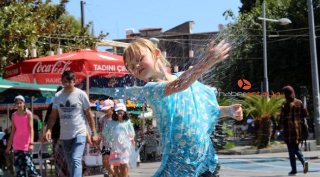 ÇOCUK HER YERDE ÇOCUKTUR !