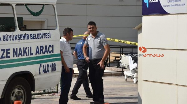 Hastane bahçesindeki bankta ölü bulundu