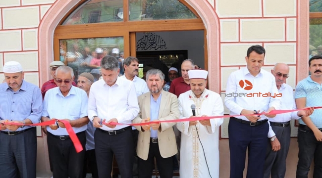 Kaş Gömüce Mahalle Camisi ibadete açıldı