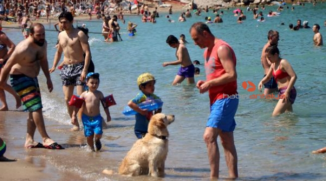 Kemer'e, bayramda 400 bin tatilci