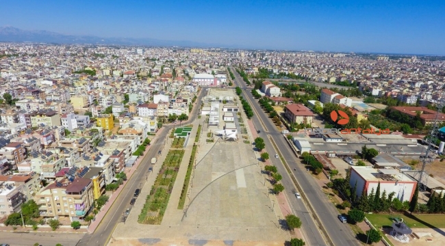 Kepez Kent Meydanına konserli açılış
