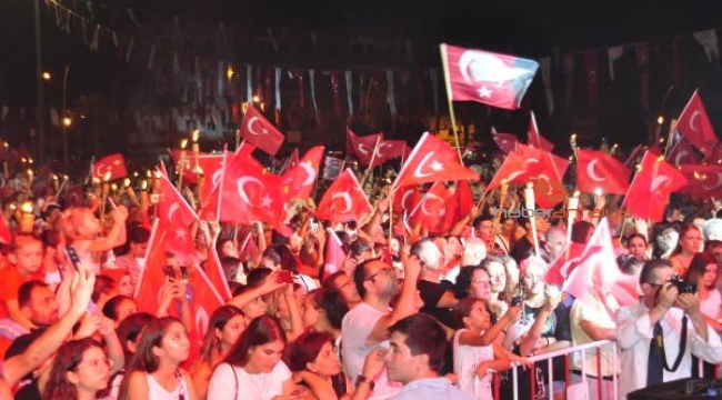 Manavgat&#039;ta Kurtalan Ekspres konseri