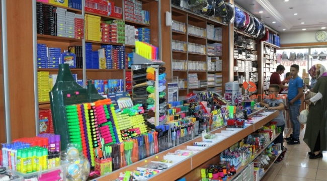 Okullar açılıyor, kırtasiye ürünlerine dikkat