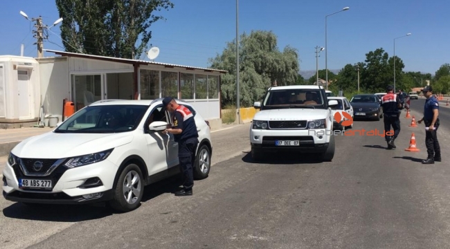 Üç kat artan trafiğe rağmen kaza yaşanmadı