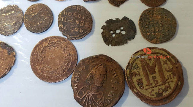 1400 yıllık 24 parça tarihi eser ele geçirildi