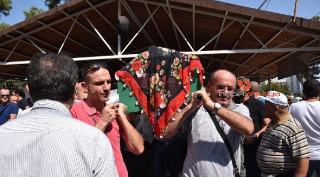 Anestezi teknikeri Seda, duvakla son yolculuğuna uğurlandı