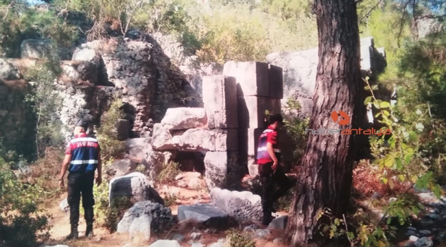 Antalya'da 32 şahıs kaçak kazı yaparken yakalandı
