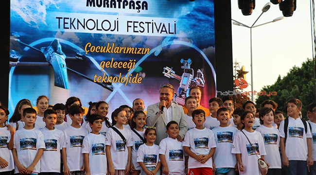 Antalya'nın çocukları Teknoloji Festivalinde buluştu