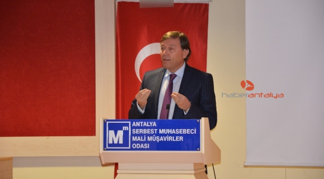 Antalya'da 46 meslek mensubuna mali müşavirlik ruhsatları verildi